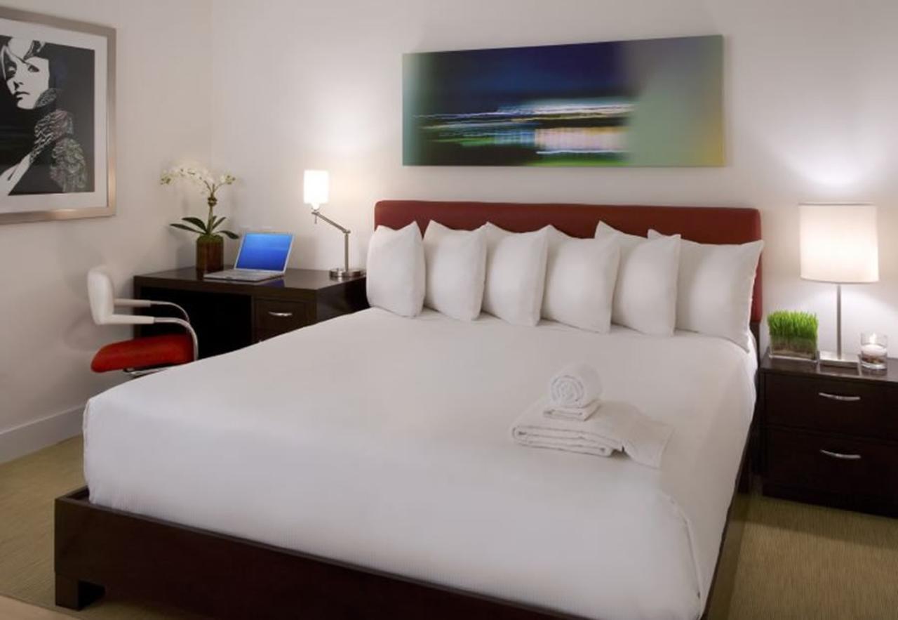 Pacific Inn Eco Central Gurgaon Eksteriør billede